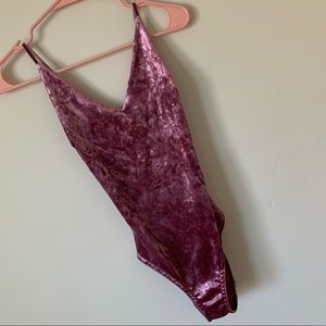 H&M | Crushed velvet bodysuit (8)